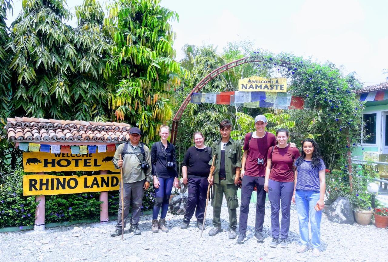 Hotel Rhino Land, Sauraha Exterior foto